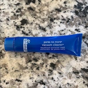 New Dr. Brandt Pores No More Vacuum Cleaner